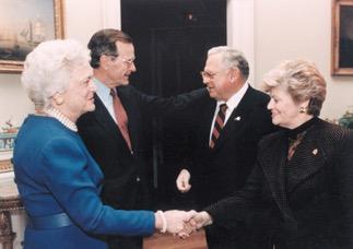 George HW Bush and Dave Thomas